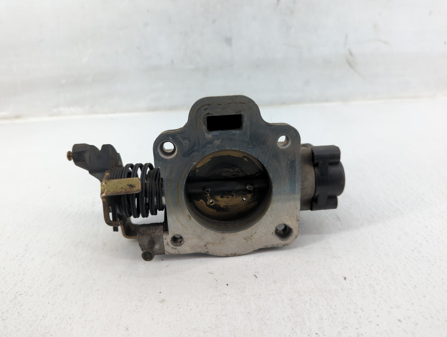 2018-2022 Honda Accord Throttle Body P/N:1L3U-AD Fits Fits 2016 2017 2018 2019 2020 2021 2022 OEM Used Auto Parts - Oemuseda