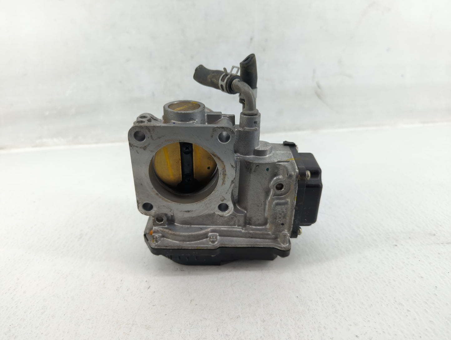 2018-2022 Honda Accord Throttle Body P/N:GMC9A M81218 M22856067103, M22859337727 Fits Fits 2016 2017 2018 2019 2020 2021 202