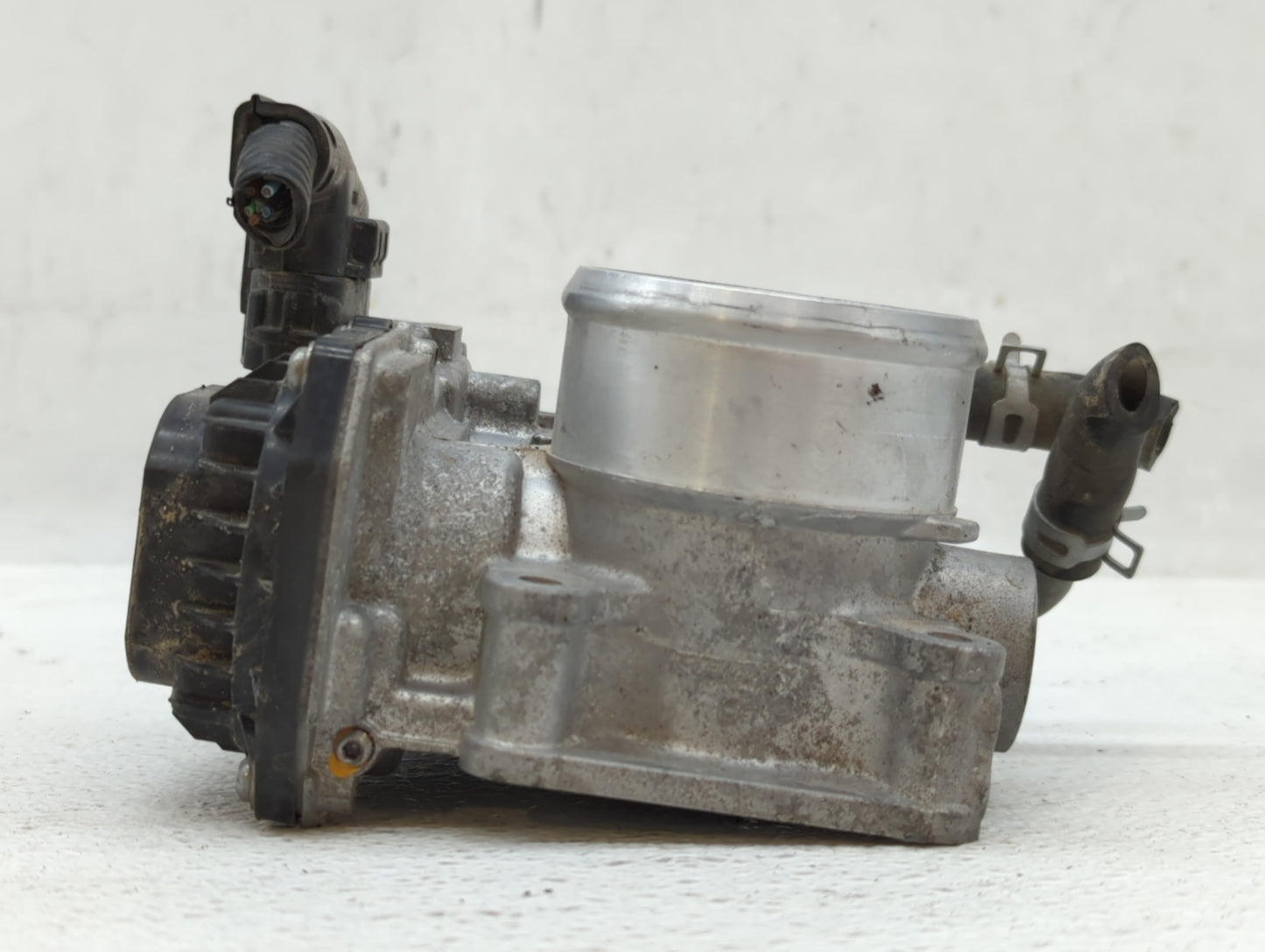 2018-2022 Honda Accord Throttle Body P/N:GMG9A M90605 Fits Fits 2016 2017 2018 2019 2020 2021 2022 OEM Used Auto Parts - Oem