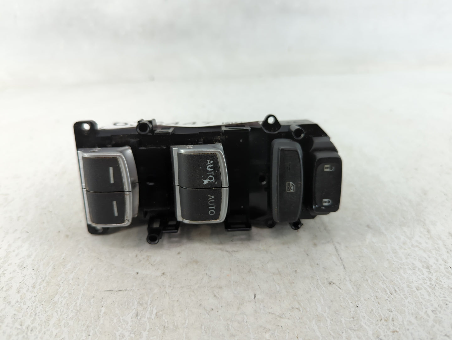 2018-2022 Honda Accord Master Power Window Switch Replacement Driver Side Left P/N:M74046 Fits Fits 2018 2019 2020 2021 2022