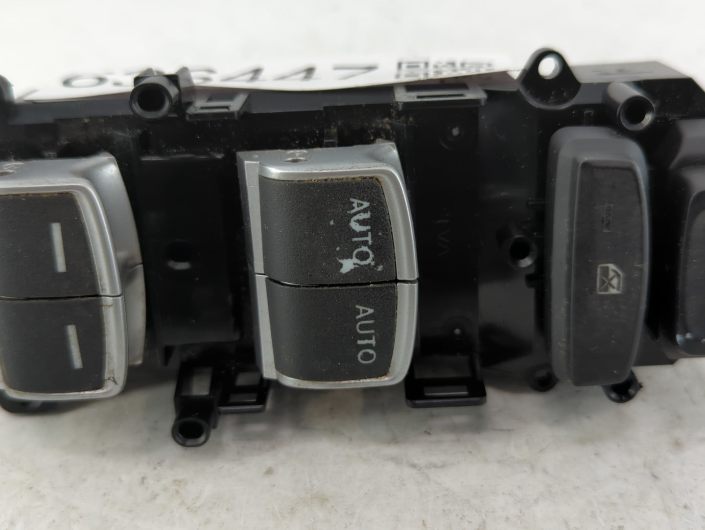 2018-2022 Honda Accord Master Power Window Switch Replacement Driver Side Left P/N:M74046 Fits Fits 2018 2019 2020 2021 2022