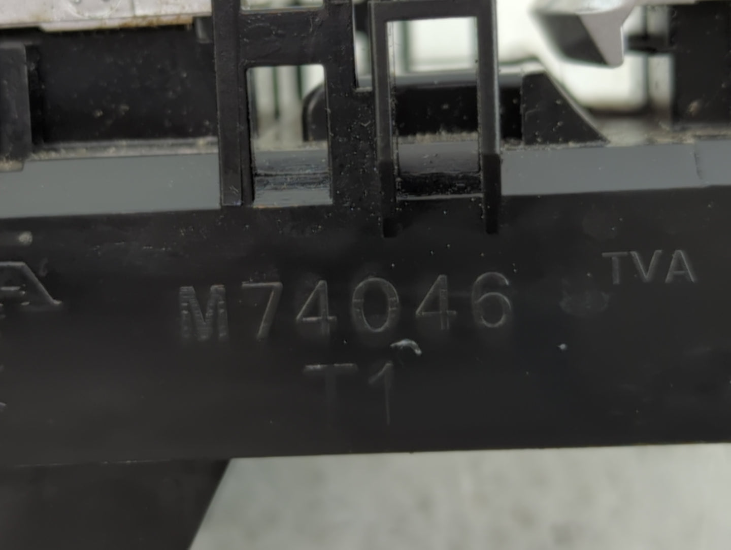 2018-2022 Honda Accord Master Power Window Switch Replacement Driver Side Left P/N:M74046 Fits Fits 2018 2019 2020 2021 2022