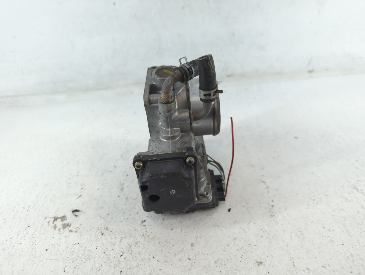 2018-2022 Honda Accord Throttle Body P/N:M22859092171 GMG9A Fits Fits 2016 2017 2018 2019 2020 2021 2022 OEM Used Auto Parts