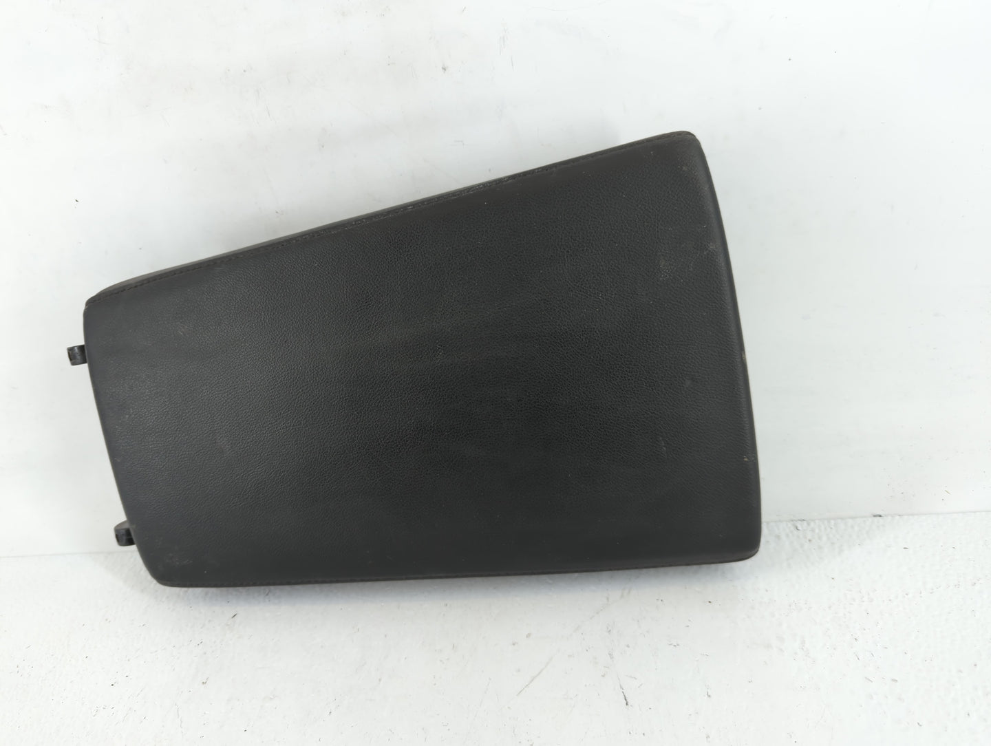 2019 Honda Accord Center Console Armrest Cover Lid Fits OEM Used Auto Parts - Oemusedautoparts1.com