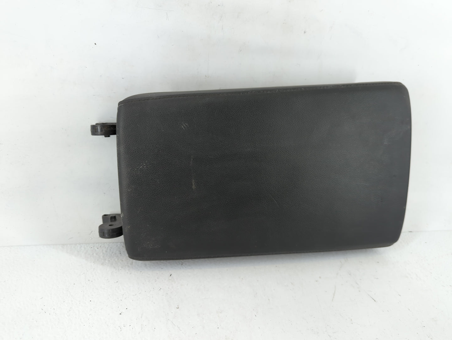 2019 Honda Accord Center Console Armrest Cover Lid Fits OEM Used Auto Parts - Oemusedautoparts1.com