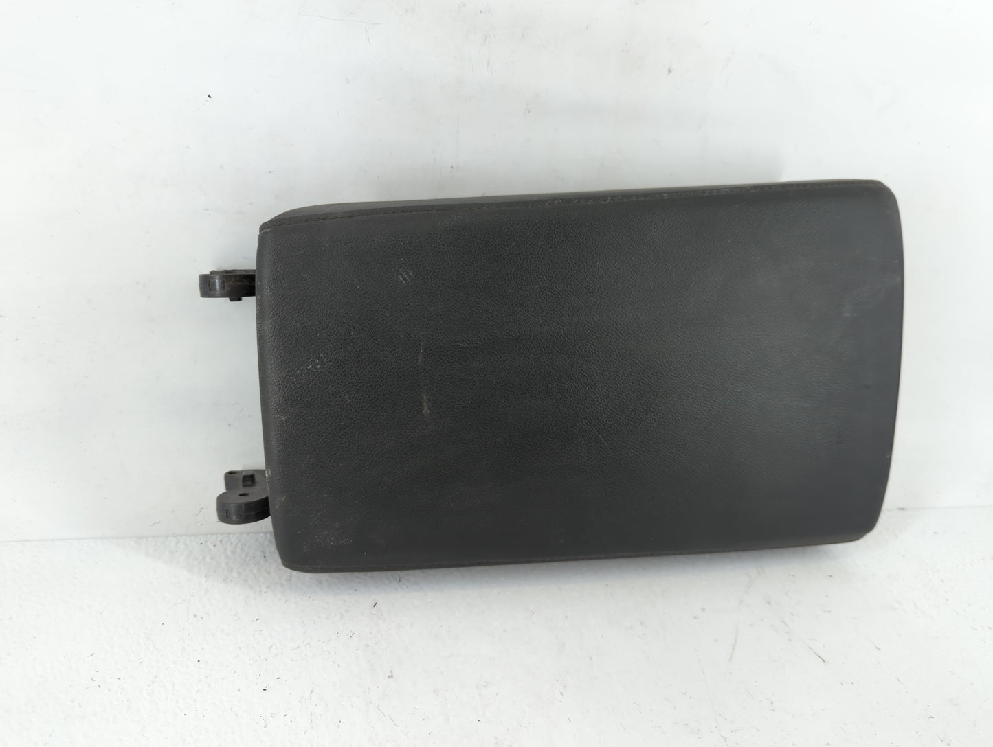 2019 Honda Accord Center Console Armrest Cover Lid Fits OEM Used Auto Parts - Oemusedautoparts1.com