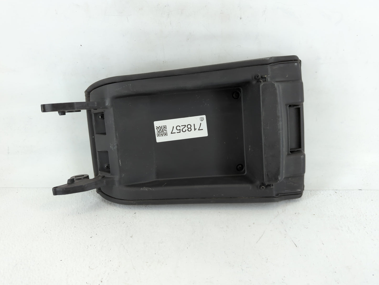 2019 Honda Accord Center Console Armrest Cover Lid Fits OEM Used Auto Parts - Oemusedautoparts1.com