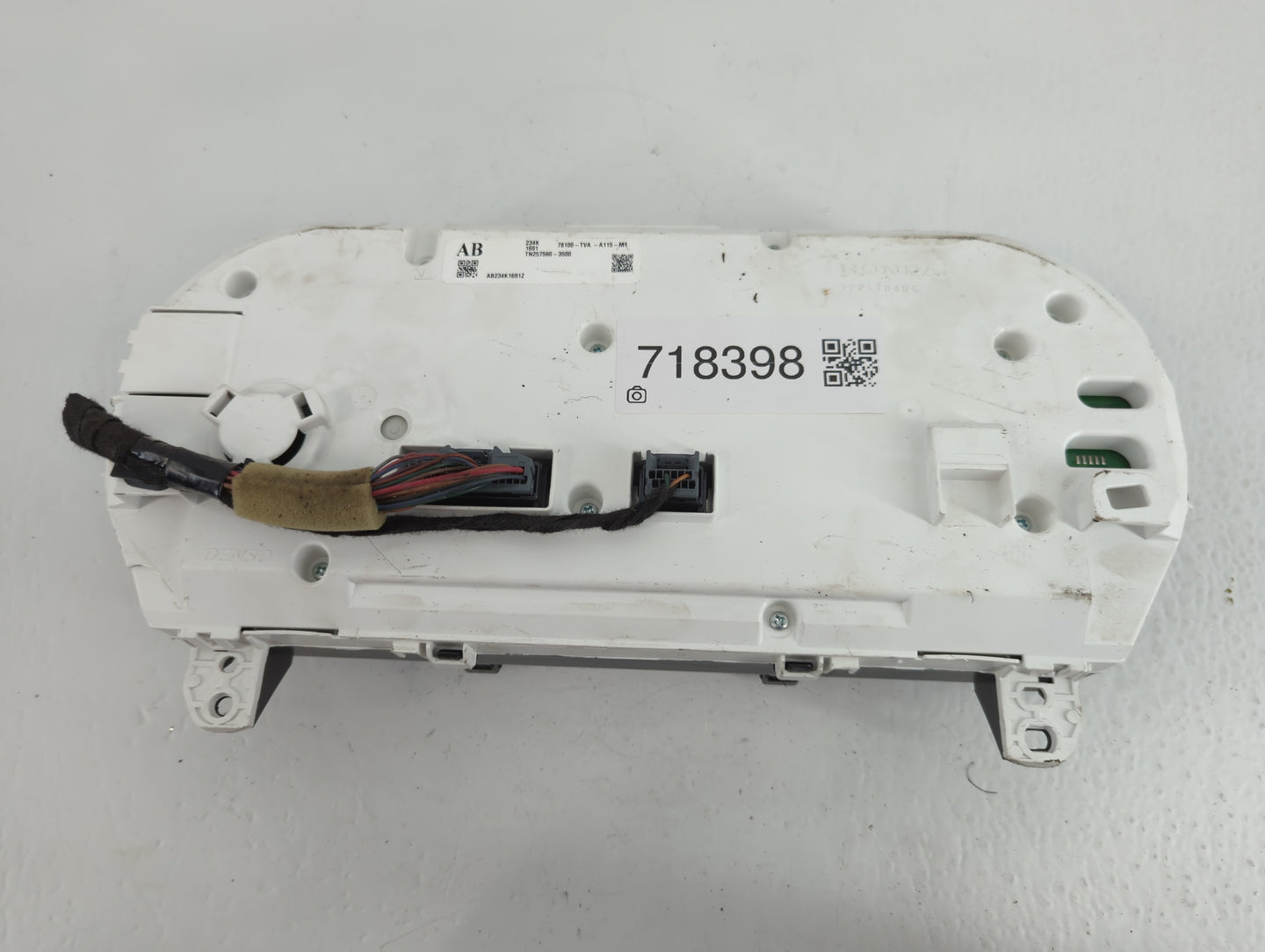 2018-2020 Honda Accord Instrument Cluster Speedometer Gauges P/N:TN257560-3500 78100-TVA-A115-M1 Fits Fits 2018 2019 2020 OE