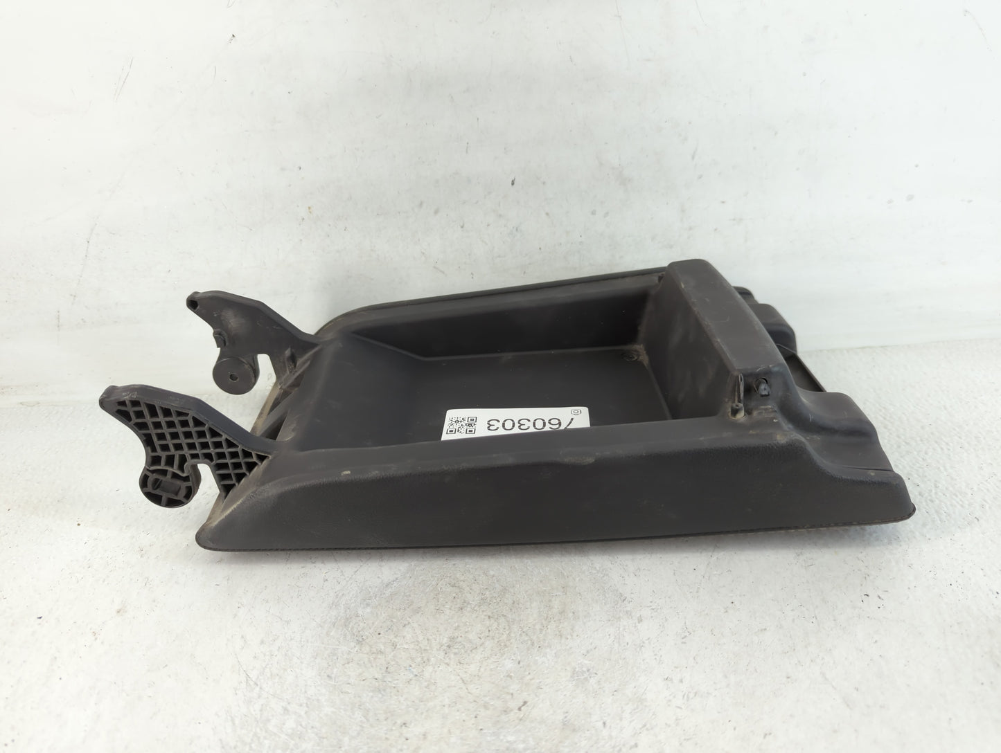 2019 Honda Accord Center Console Armrest Cover Lid Fits OEM Used Auto Parts - Oemusedautoparts1.com