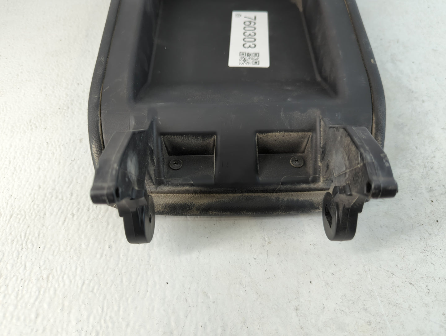 2019 Honda Accord Center Console Armrest Cover Lid Fits OEM Used Auto Parts - Oemusedautoparts1.com