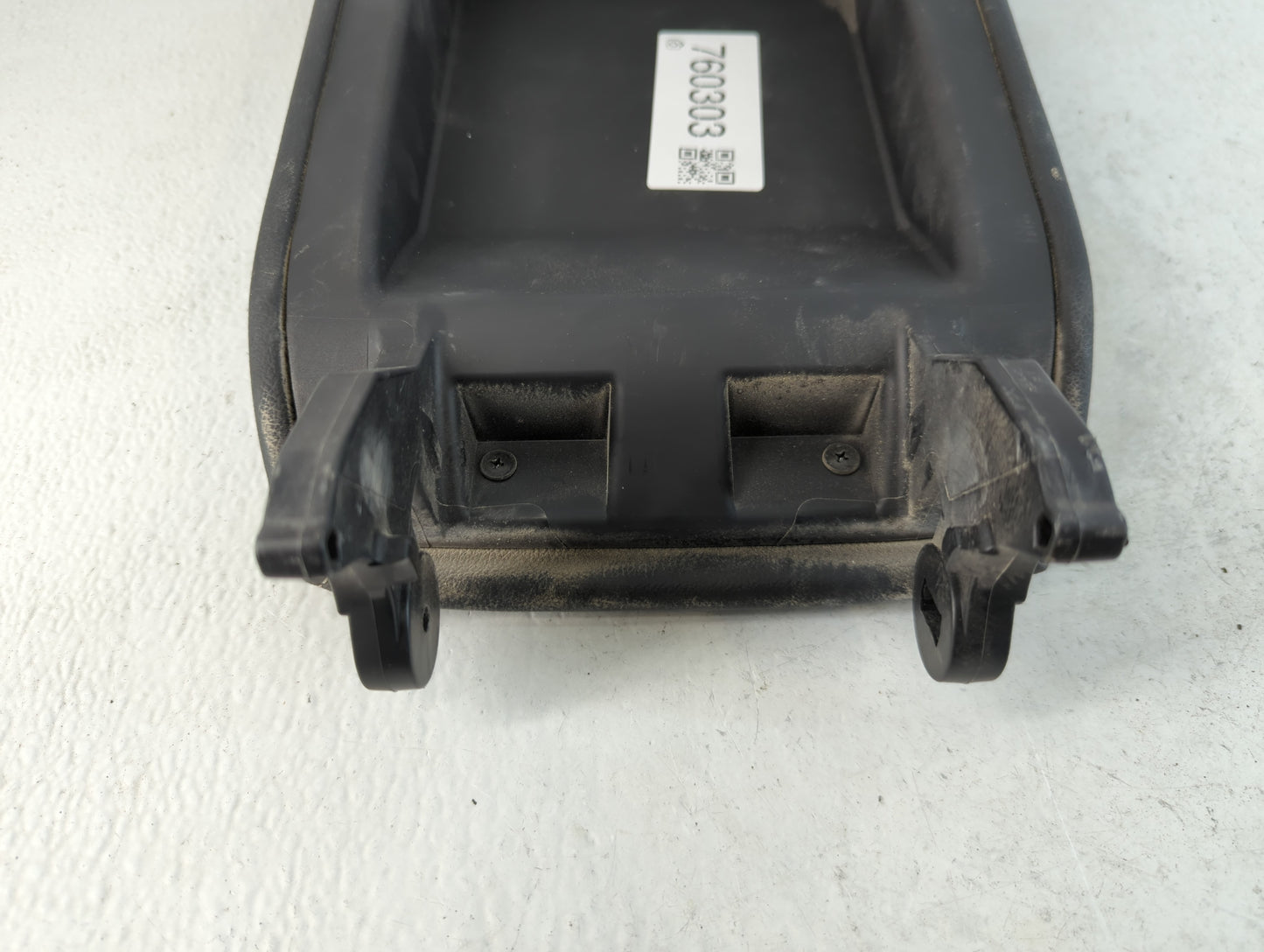 2019 Honda Accord Center Console Armrest Cover Lid Fits OEM Used Auto Parts - Oemusedautoparts1.com