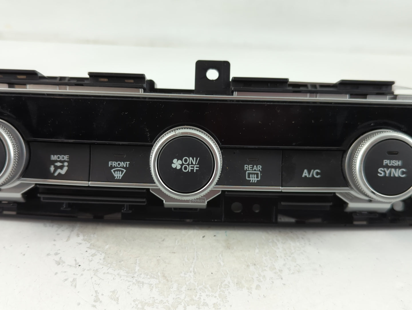 2018-2020 Honda Accord Climate Control Module Temperature AC/Heater Replacement P/N:79610TVAA016M1 0659B1 102736 Fits OEM Us