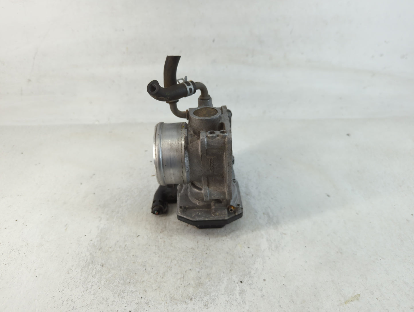 2018-2022 Honda Accord Throttle Body P/N:589990 M60730, GMG9A Fits Fits 2017 2018 2019 2020 2021 2022 OEM Used Auto Parts - 