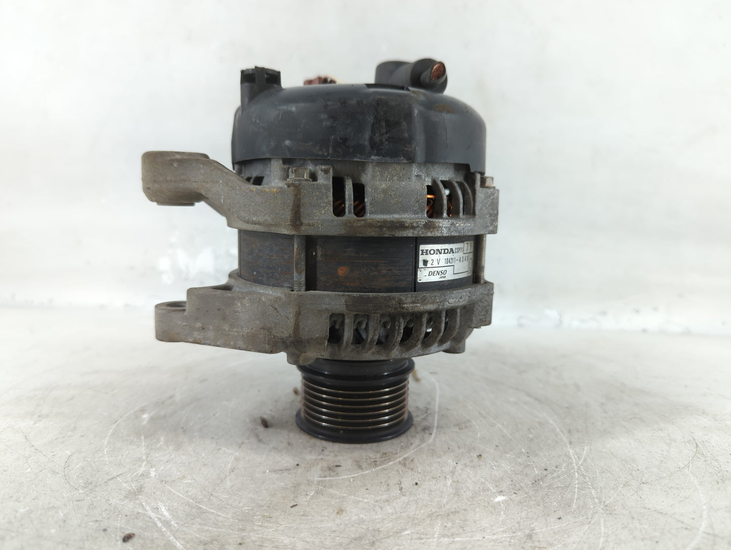 2018-2022 Honda Accord Alternator Replacement Generator Charging Assembly Engine OEM P/N:104211-4340 Fits OEM Used Auto Part