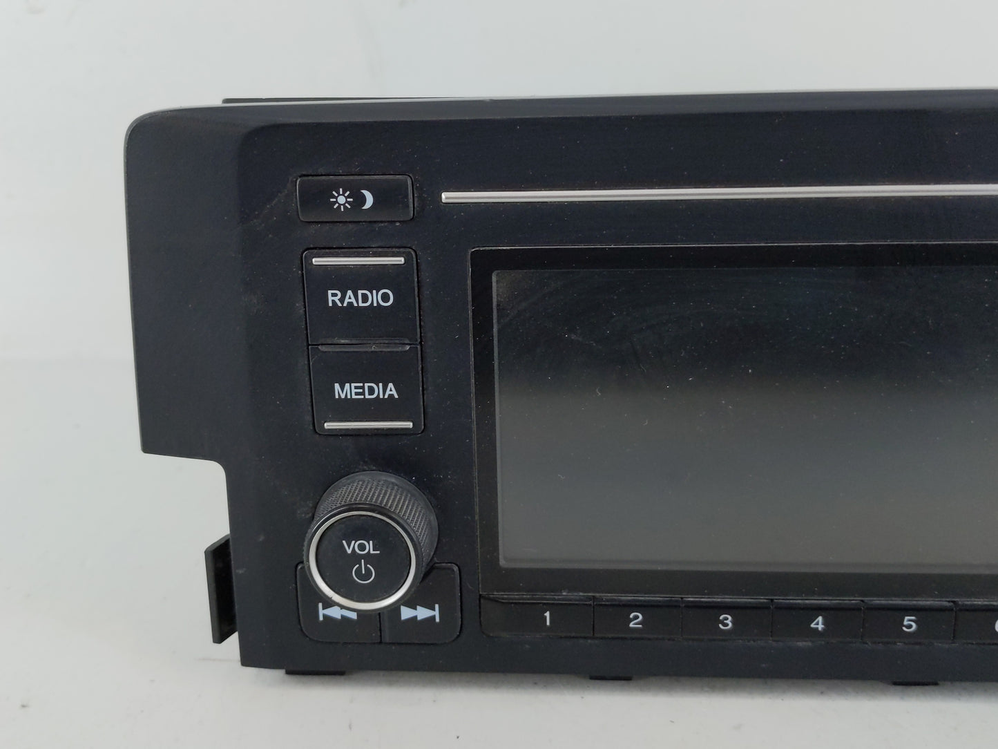 2019-2021 Honda Civic Radio AM FM Cd Player Receiver Replacement P/N:39100-TBA-A41 Fits Fits 2019 2020 2021 OEM Used Auto Pa