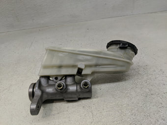 compare product 2016-2020 Honda Civic Brake Master Cylinder 1302589