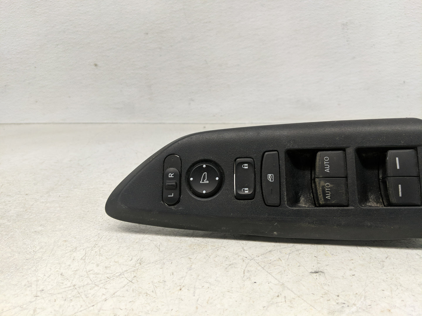 2017-2021 Honda Civic Master Power Window Switch Replacement Driver Side Left P/N:641-54395 Fits Fits 2017 2018 2019 2020 20