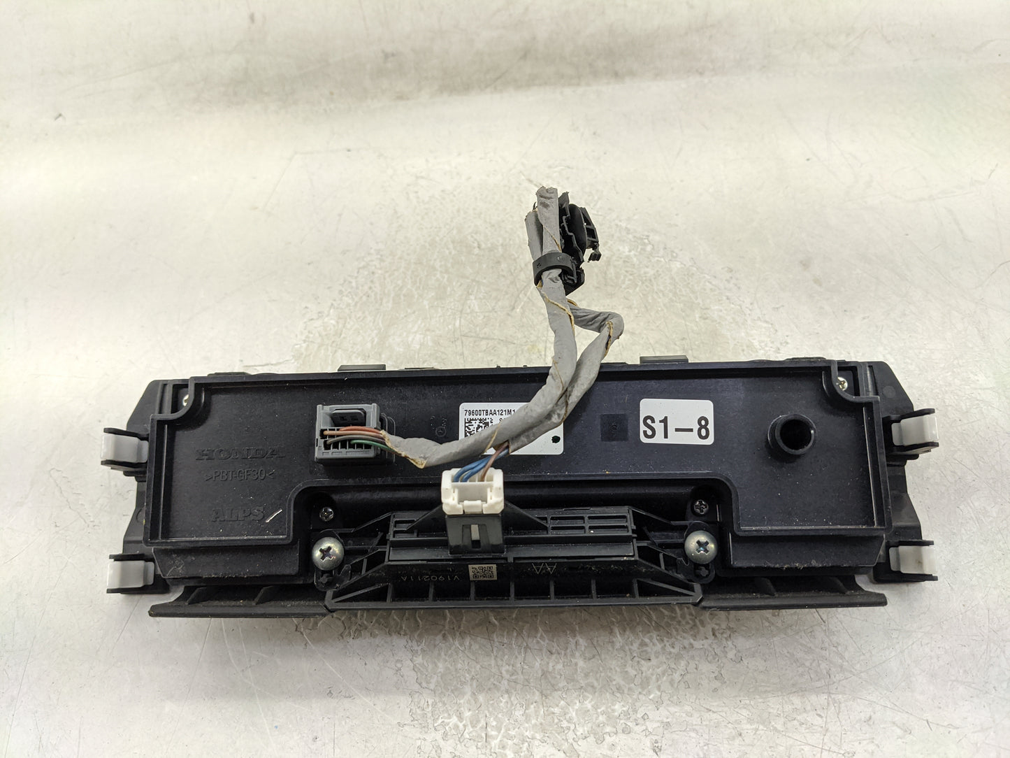 2016-2021 Honda Civic Climate Control Module Temperature AC/Heater Replacement P/N:79600TBAA121M1 Fits OEM Used Auto Parts -