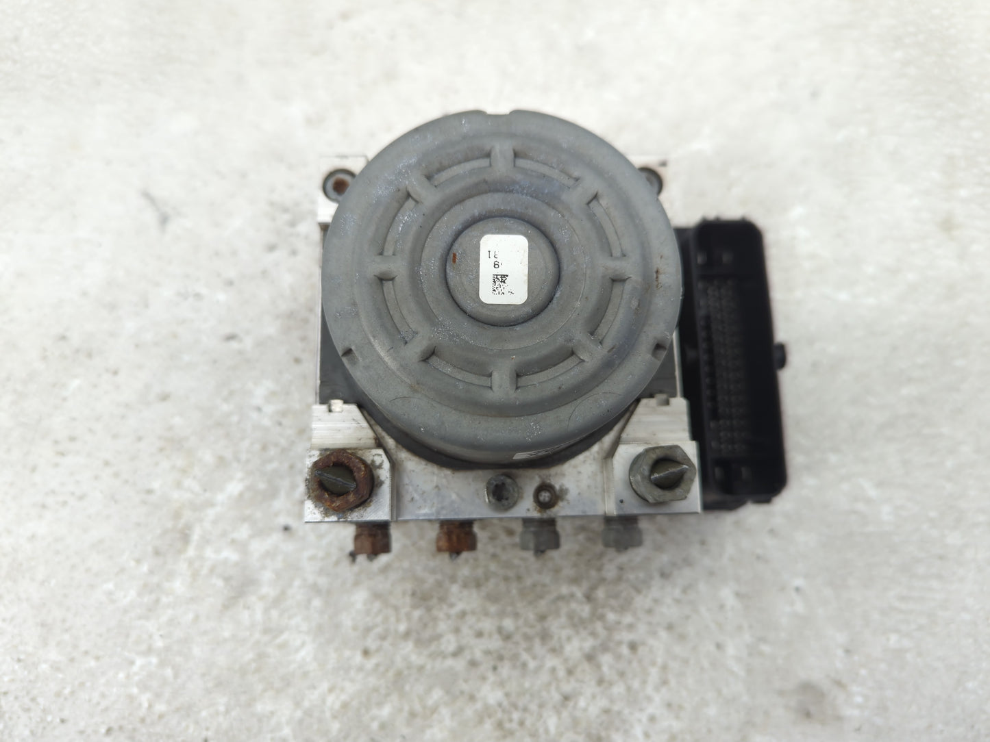 2019-2020 Honda Civic ABS Pump Control Module Replacement P/N:57110TBG A340M1 Fits Fits 2019 2020 OEM Used Auto Parts - Oemu