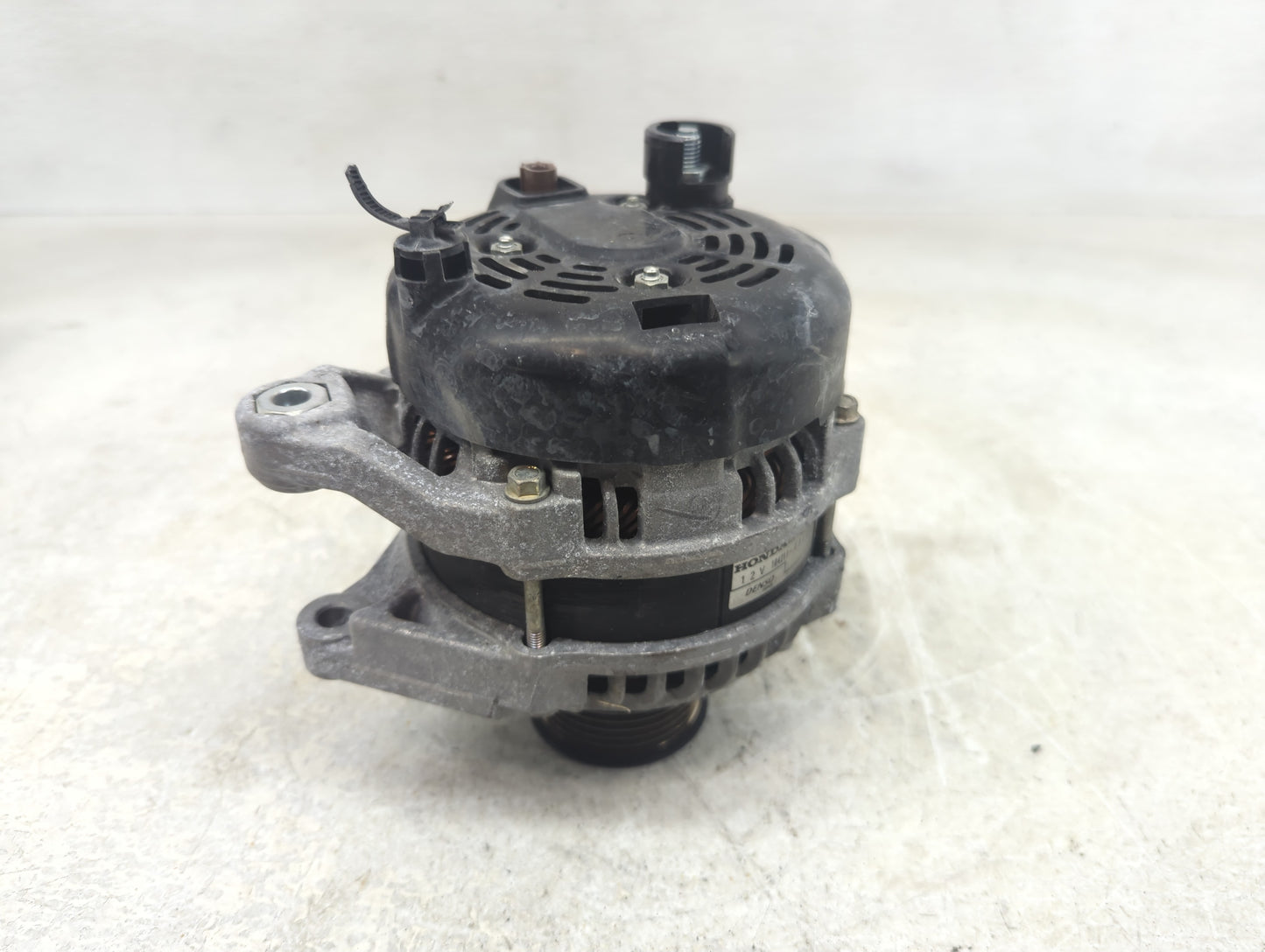 2017-2022 Honda Civic Alternator Replacement Generator Charging Assembly Engine OEM P/N:104211-4340 Fits OEM Used Auto Parts