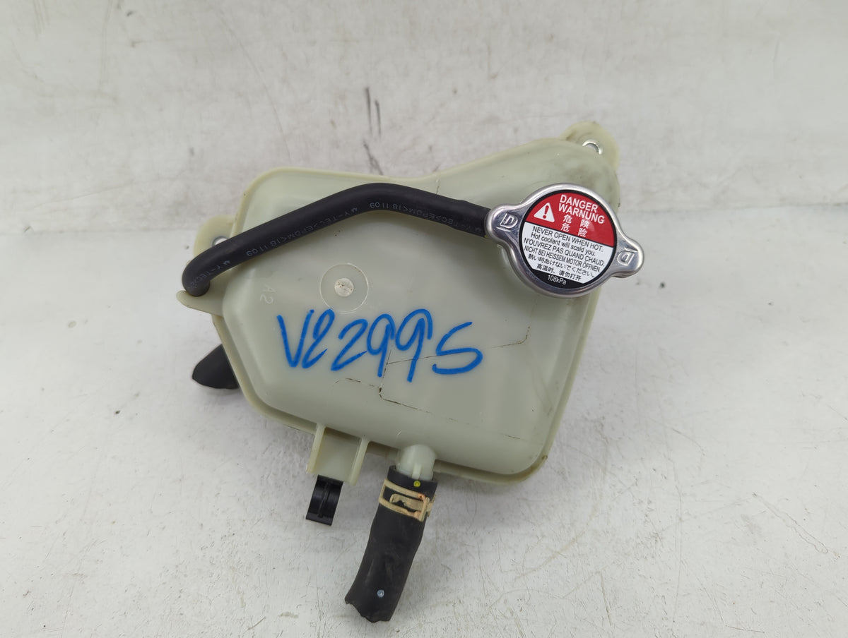 2016-2021 Honda Civic Radiator Coolant Overflow Expansion Tank Bottle 1393293 - Oemusedautoparts1.com