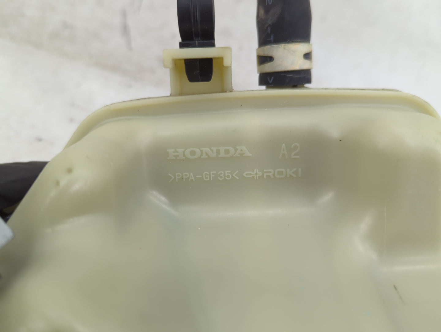 2016-2021 Honda Civic Radiator Coolant Overflow Expansion Tank Bottle - Oemusedautoparts1.com