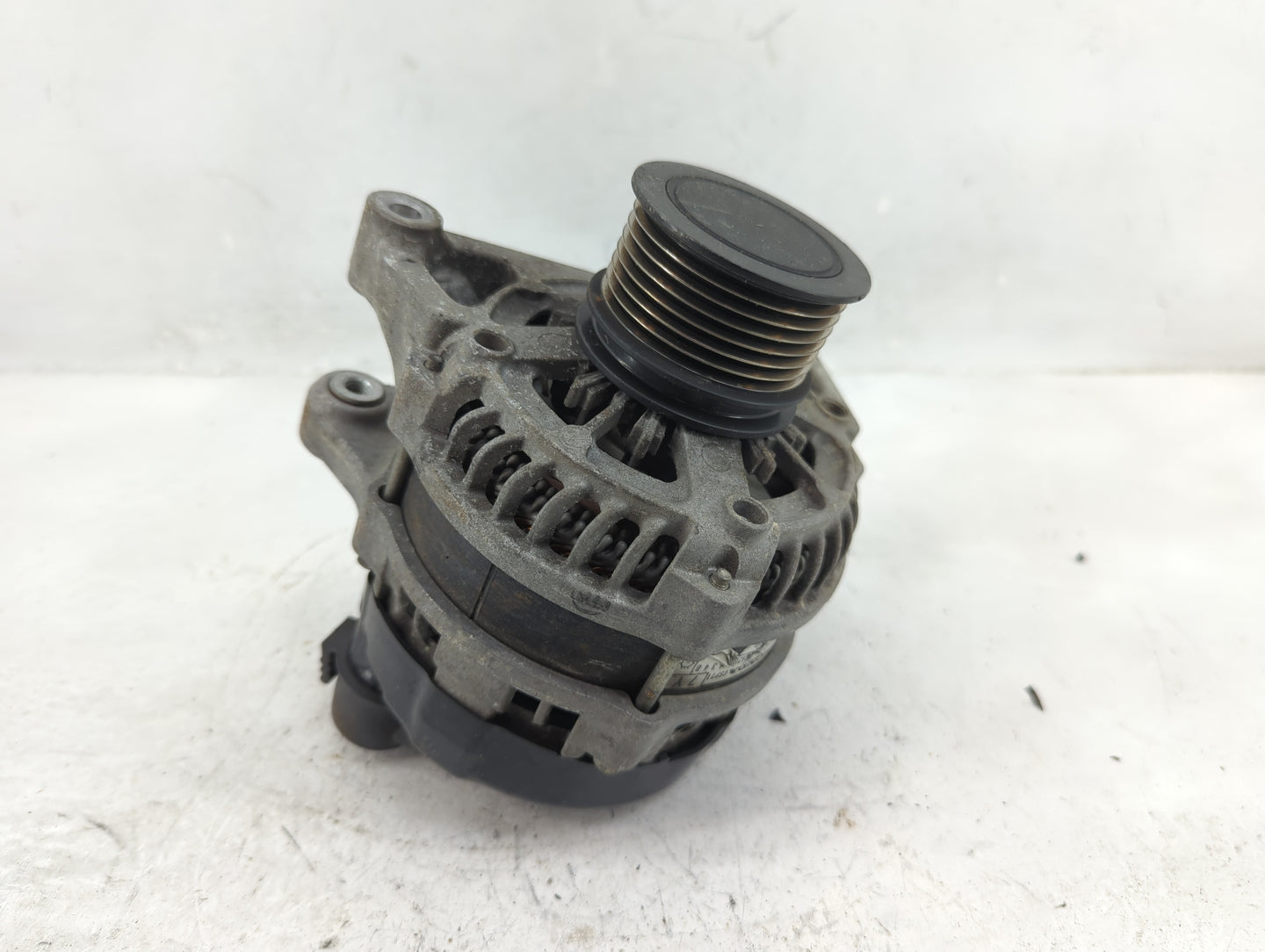 2017-2022 Honda Civic Alternator Replacement Generator Charging Assembly Engine OEM P/N:CSP71 Fits OEM Used Auto Parts - Oem