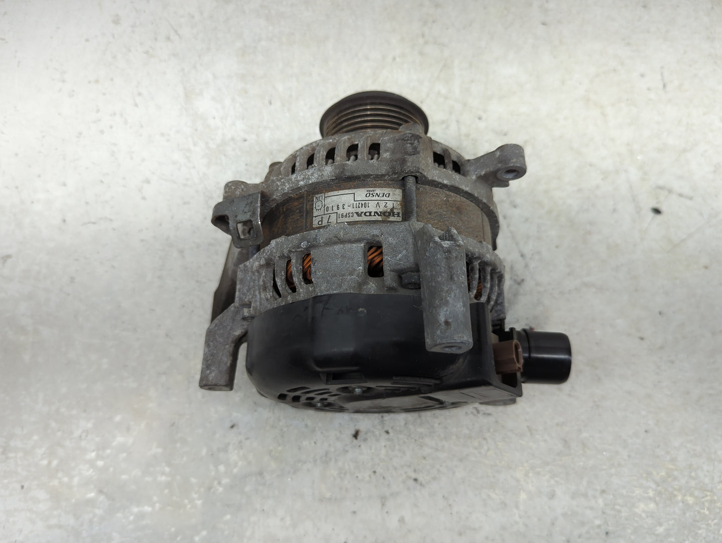 2016-2022 Honda Civic Alternator Replacement Generator Charging Assembly Engine OEM P/N:104211-3910 Fits OEM Used Auto Parts
