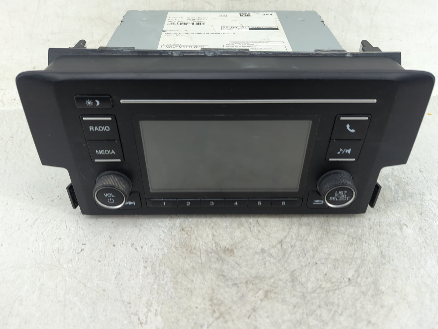 2019-2020 Honda Civic Radio AM FM Cd Player Receiver Replacement P/N:39100-TBA-A41 Fits Fits 2019 2020 OEM Used Auto Parts -