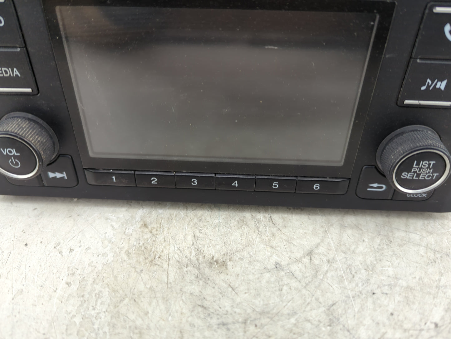 2019-2020 Honda Civic Radio AM FM Cd Player Receiver Replacement P/N:39100-TBA-A41 Fits Fits 2019 2020 OEM Used Auto Parts -