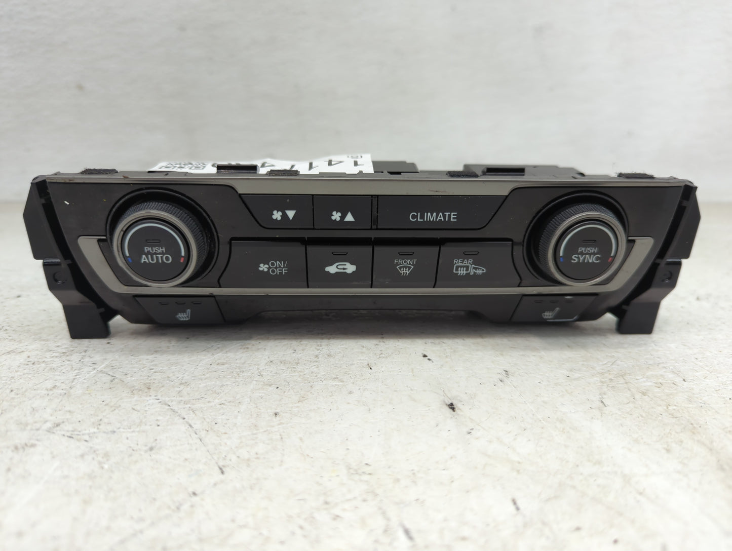 2019-2021 Honda Civic Climate Control Module Temperature AC/Heater Replacement P/N:79600TBAA911M1 Fits Fits 2019 2020 2021 O