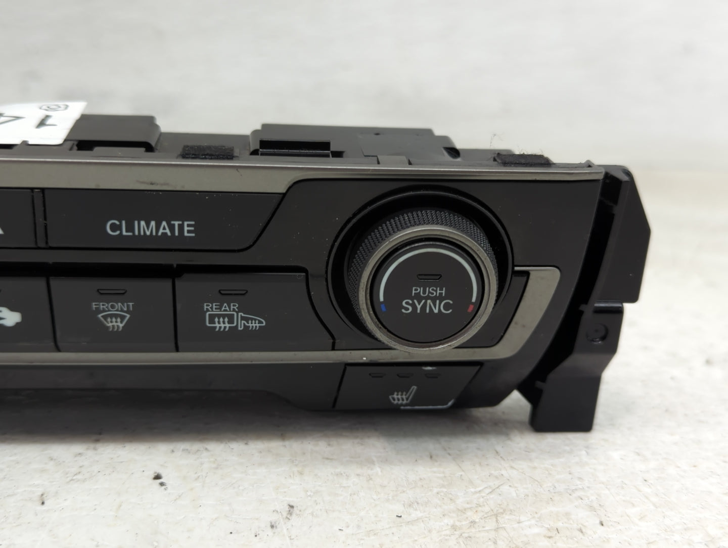 2019-2021 Honda Civic Climate Control Module Temperature AC/Heater Replacement P/N:79600TBAA911M1 Fits Fits 2019 2020 2021 O