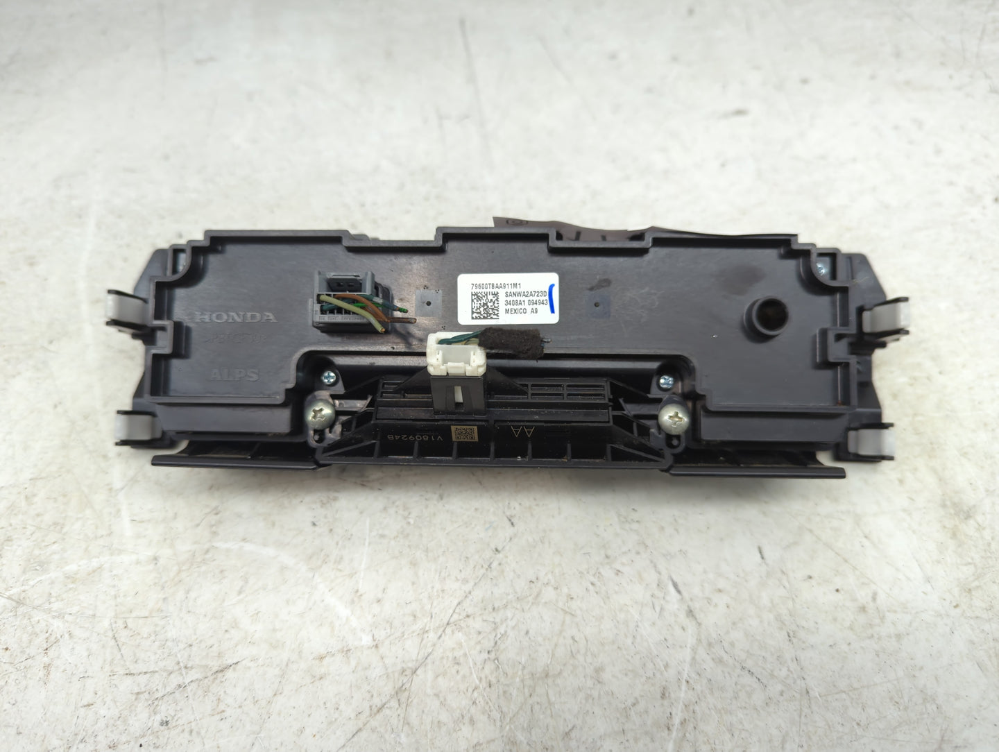 2019-2021 Honda Civic Climate Control Module Temperature AC/Heater Replacement P/N:79600TBAA911M1 Fits Fits 2019 2020 2021 O