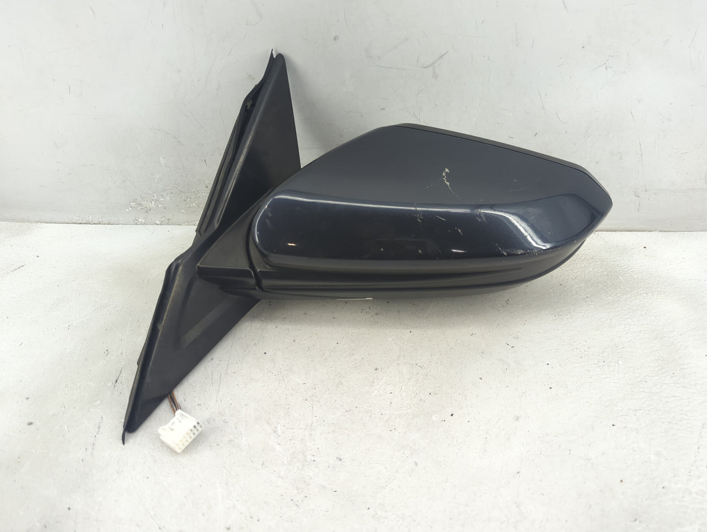 2016-2021 Honda Civic Driver Side View Mirror - Left Door Mirror OEM Used - Oemusedautoparts1.com