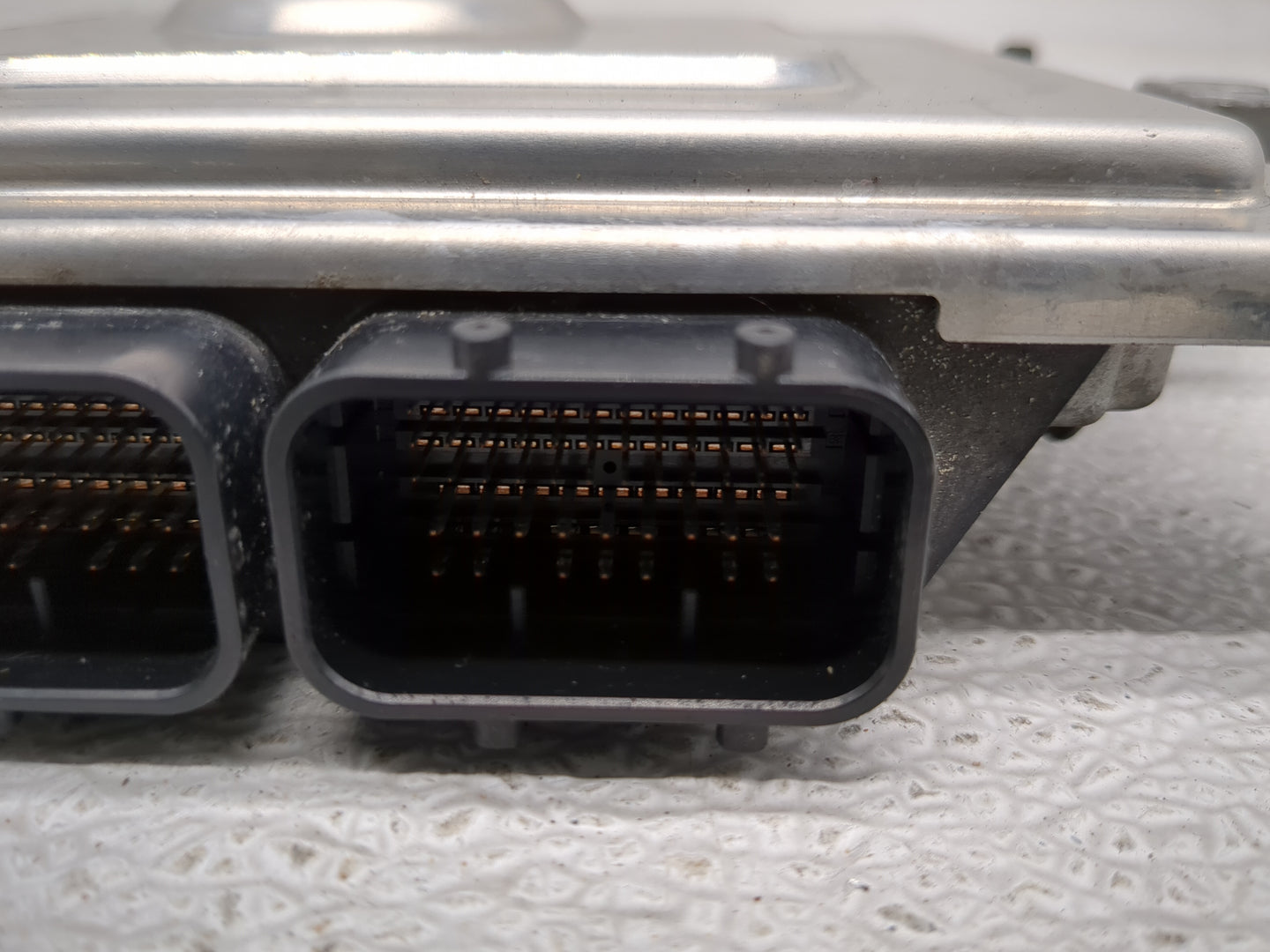 2019-2021 Honda Civic PCM Engine Control Computer ECU ECM PCU OEM P/N:37820-5BB-A52 Fits Fits 2019 2020 2021 OEM Used Auto P