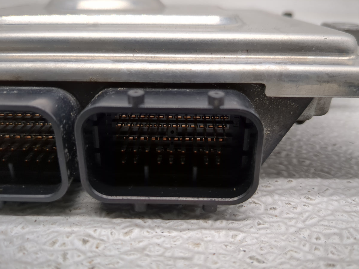 2019-2021 Honda Civic PCM Engine Control Computer ECU ECM PCU OEM P/N:37820-5BB-A52 Fits 2019 2020 2021 OEM Used Auto Parts 