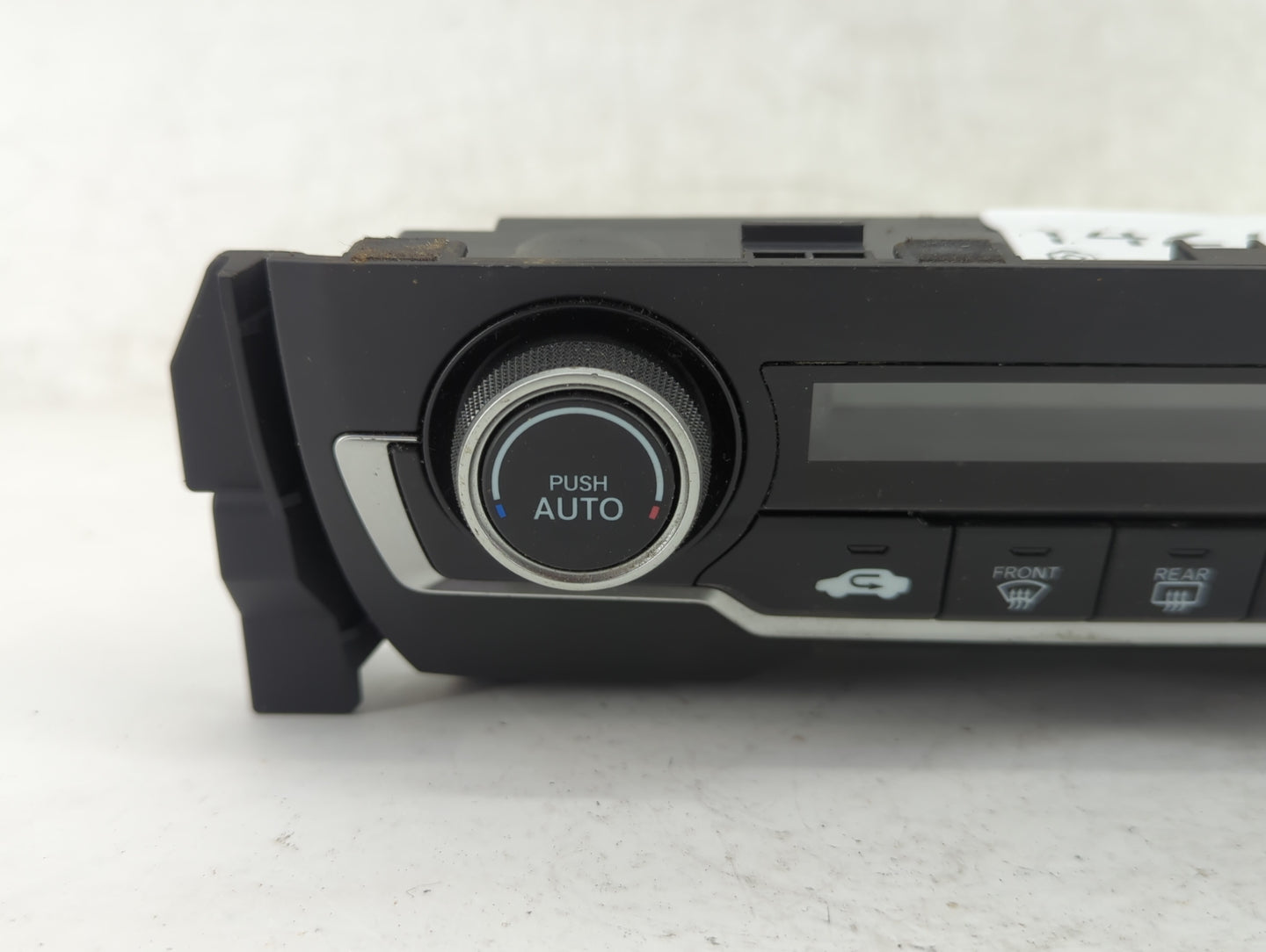 2016-2021 Honda Civic Climate Control Module Temperature AC/Heater Replacement P/N:79600TBAA121M1 Fits OEM Used Auto Parts -
