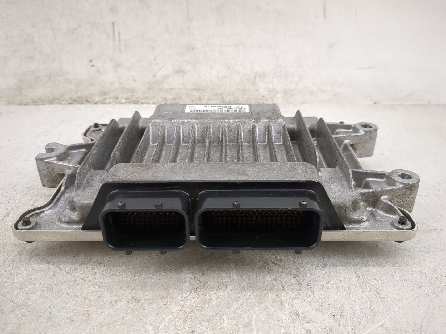 2019-2021 Honda Civic PCM Engine Control Computer ECU ECM PCU OEM P/N:37820-5BB-A52 Fits Fits 2019 2020 2021 OEM Used Auto P