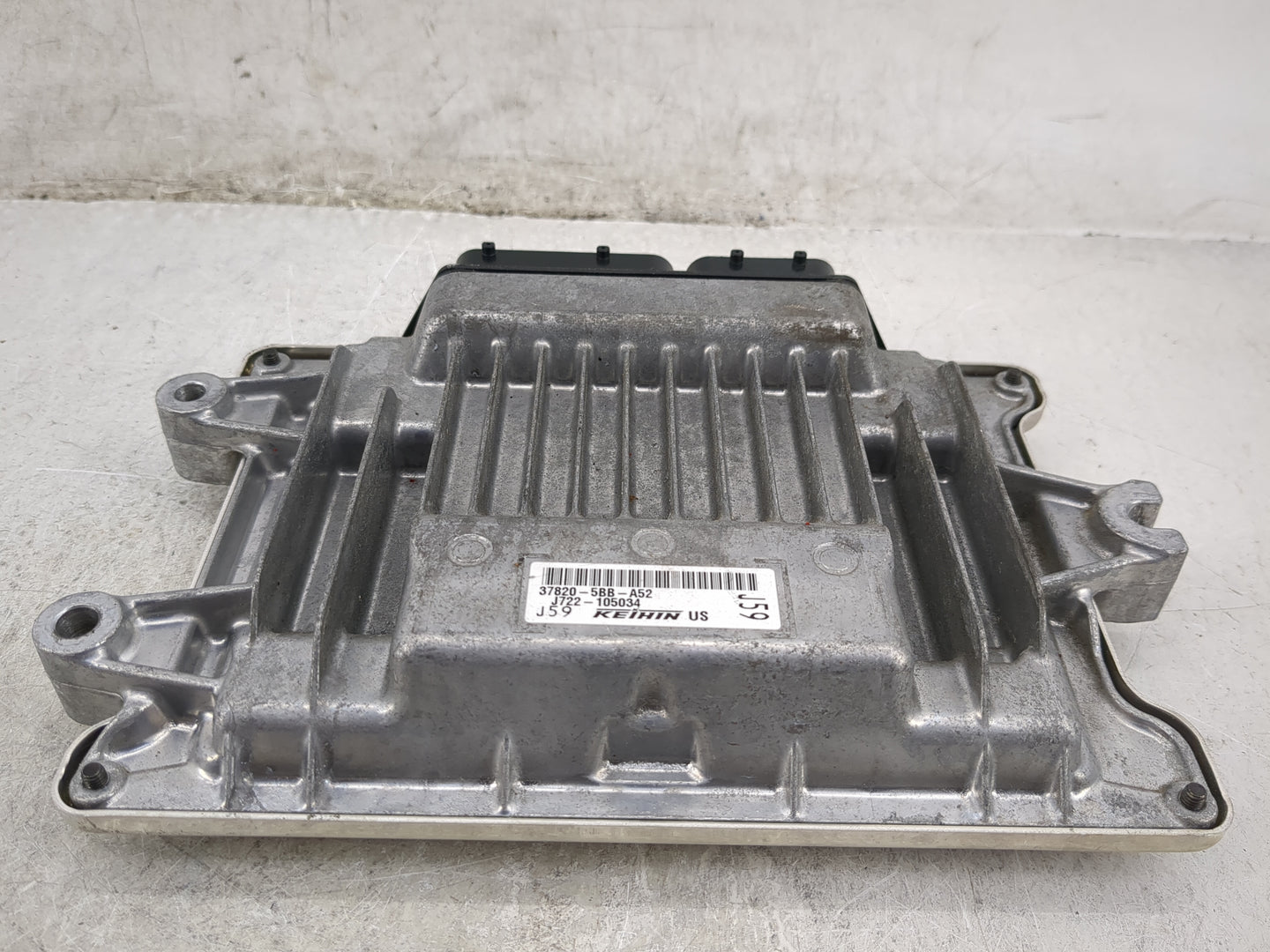 2019-2021 Honda Civic PCM Engine Control Computer ECU ECM PCU OEM P/N:37820-5BB-A52 Fits Fits 2019 2020 2021 OEM Used Auto P