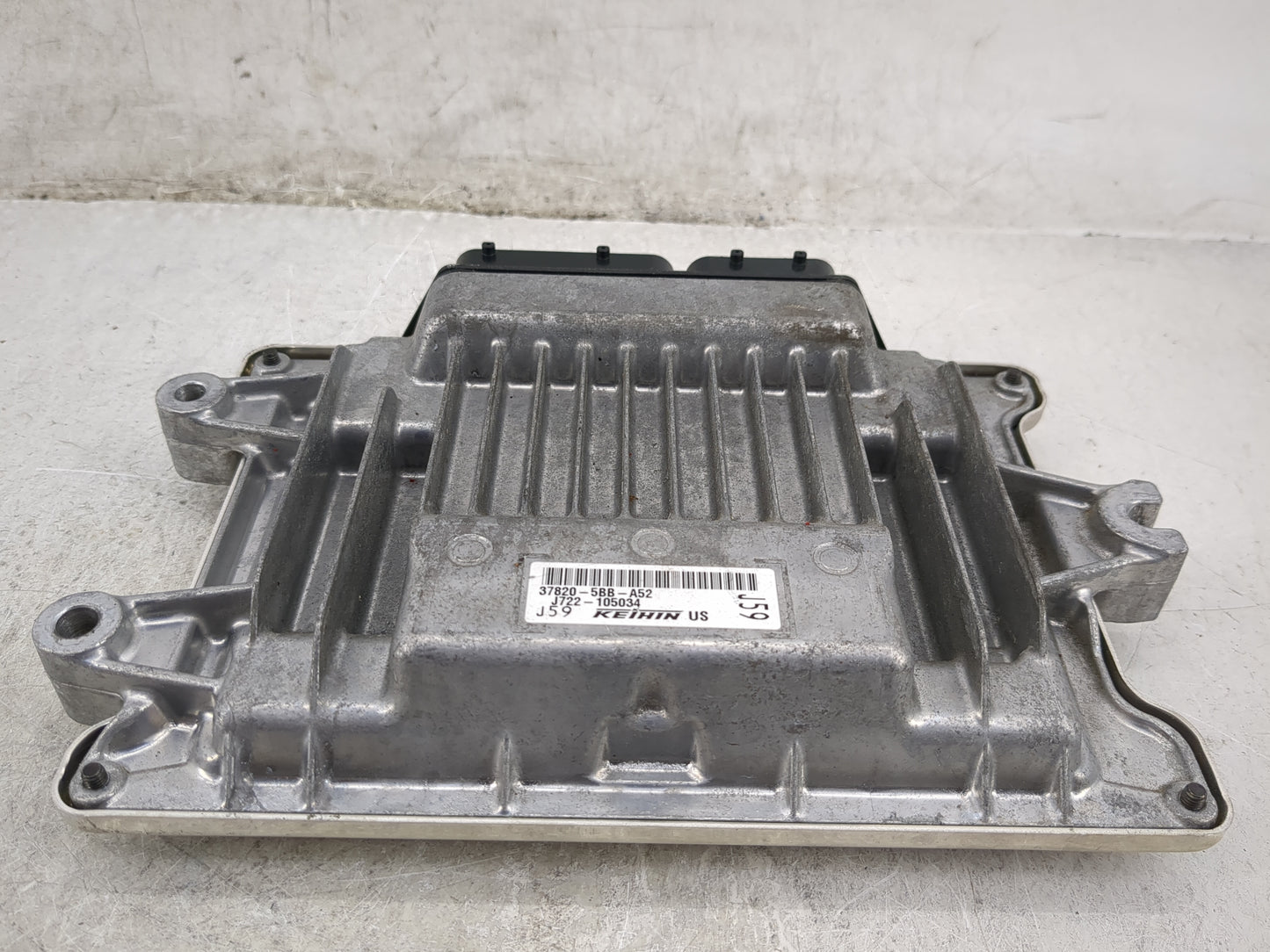 2019-2021 Honda Civic PCM Engine Control Computer ECU ECM PCU OEM P/N:37820-5BB-A52 Fits Fits 2019 2020 2021 OEM Used Auto P