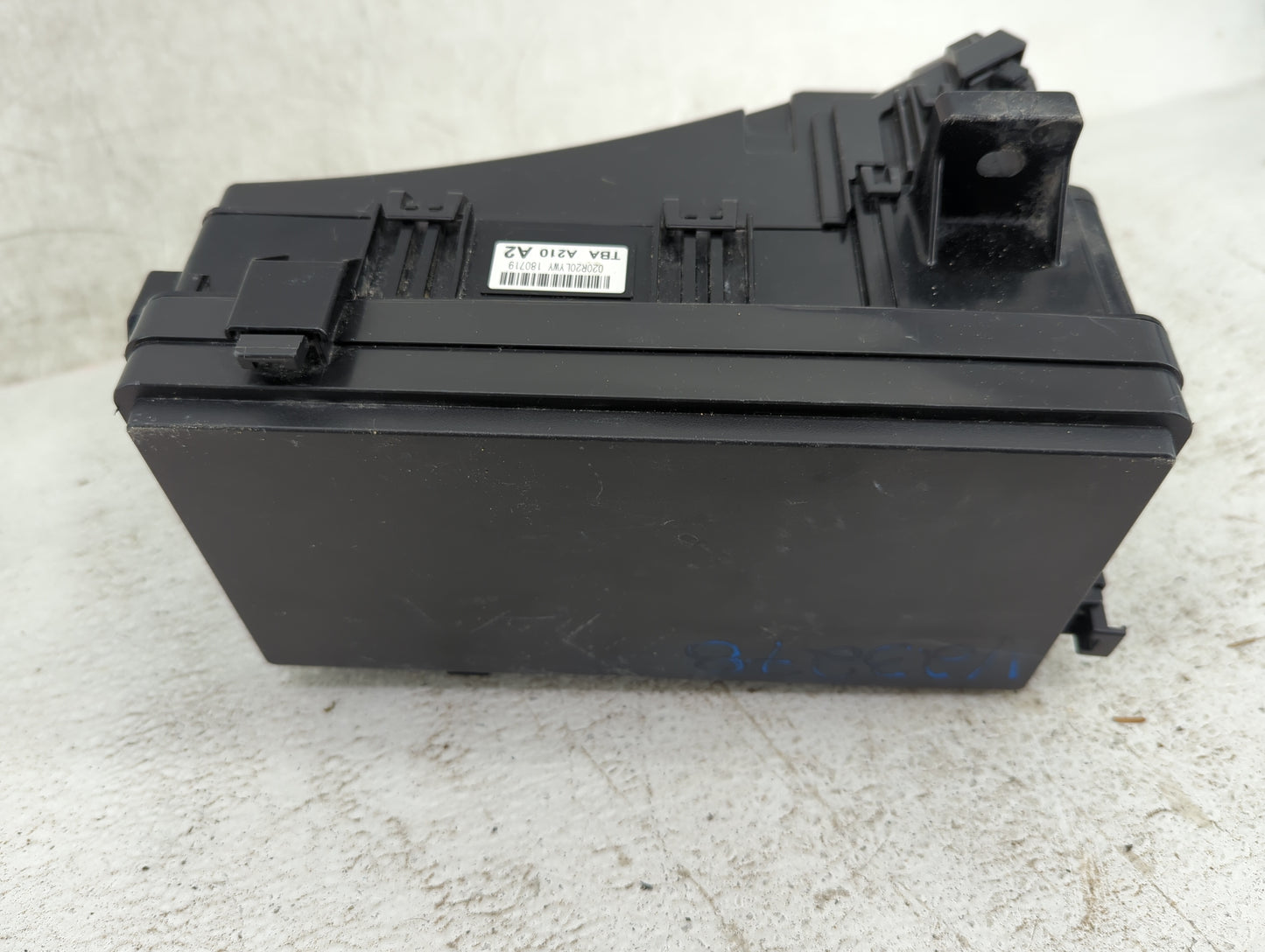 2019-2020 Honda Civic Fusebox Fuse Box Panel Relay Module P/N:TBA-A010 TBA A210 A2 Fits Fits 2019 2020 OEM Used Auto Parts -