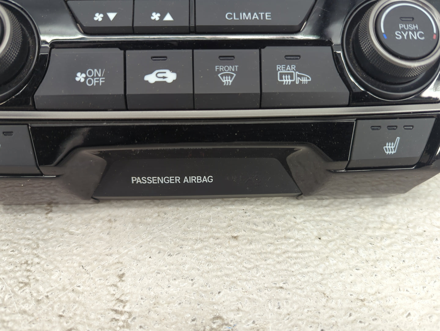 2019-2021 Honda Civic Climate Control Module Temperature AC/Heater Replacement P/N:79600TBAA911M1 SANWA2A723C Fits OEM Used 