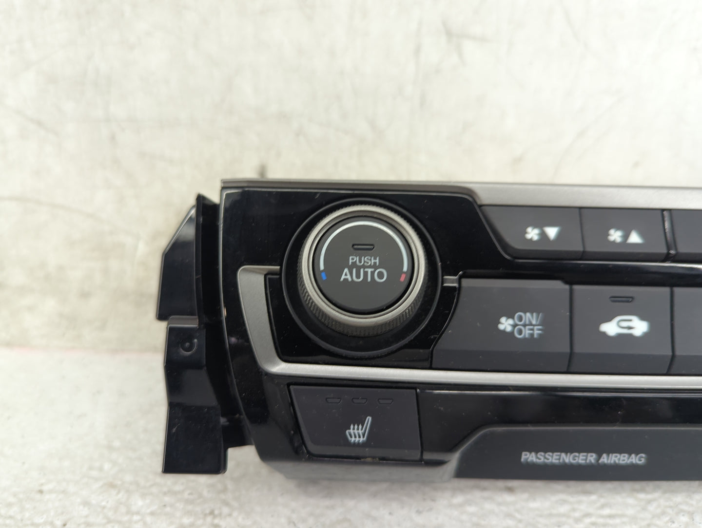 2019-2021 Honda Civic Climate Control Module Temperature AC/Heater Replacement P/N:79600TBAA911M1 SANWA2A747D Fits OEM Used 
