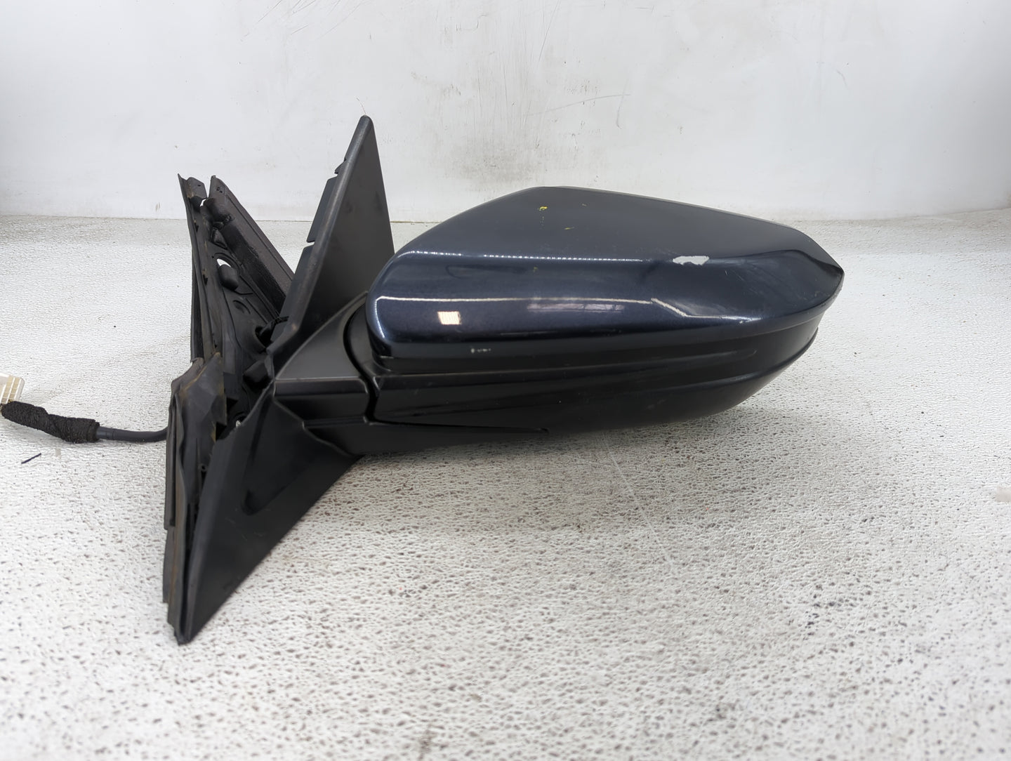 2016-2021 Honda Civic Driver Side View Mirror - Left Door Mirror OEM Used - Oemusedautoparts1.com
