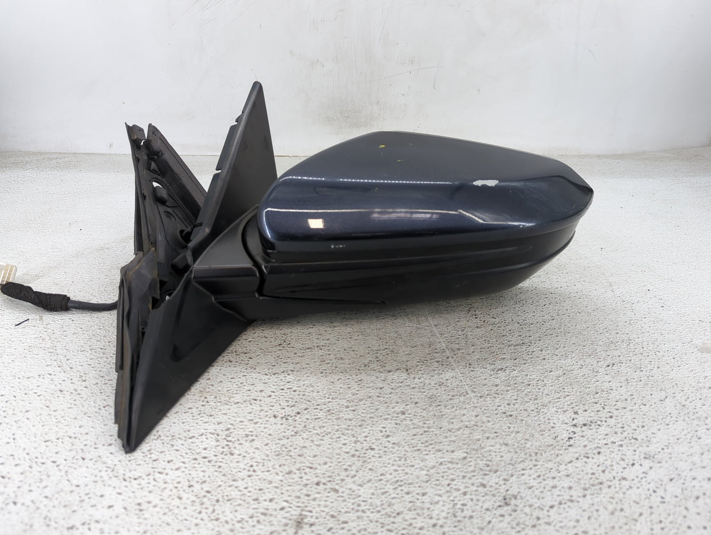2016-2021 Honda Civic Driver Side View Mirror - Left Door Mirror OEM Used - Oemusedautoparts1.com