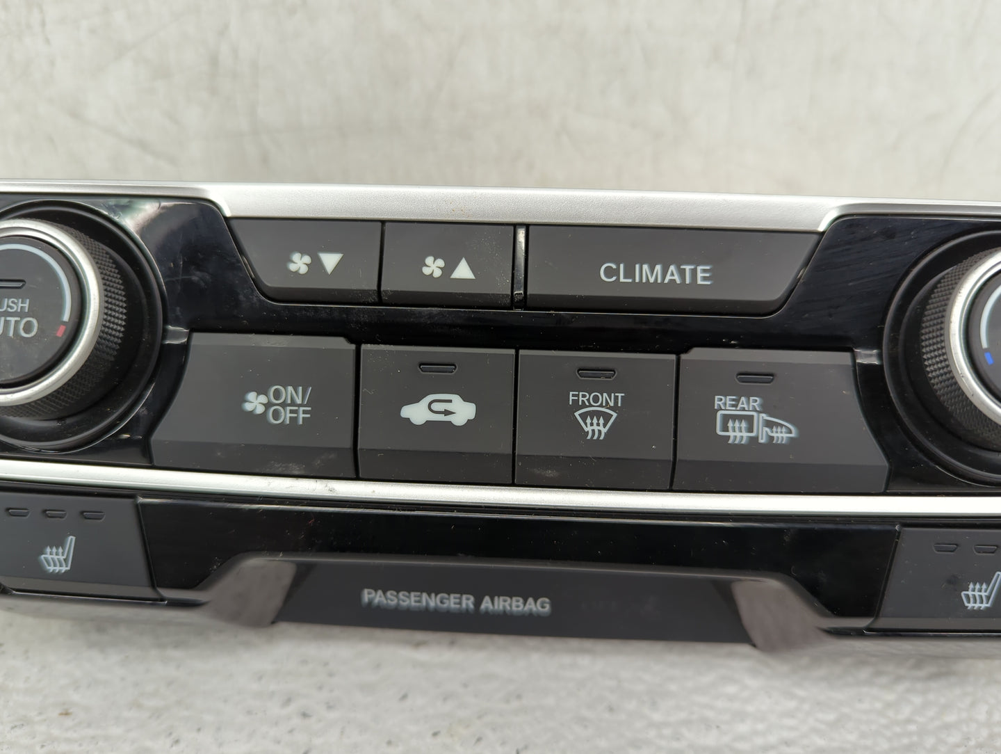 2019-2021 Honda Civic Climate Control Module Temperature AC/Heater Replacement P/N:79600TBAA911M1 Fits Fits 2019 2020 2021 O