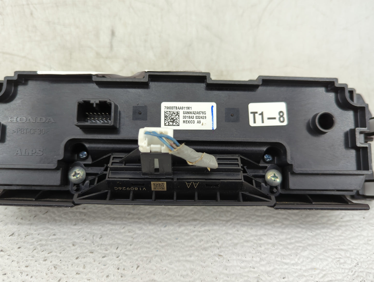 2019-2021 Honda Civic Climate Control Module Temperature AC/Heater Replacement P/N:79600TBAA911M1 Fits Fits 2019 2020 2021 O
