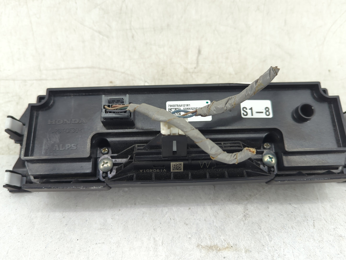 2016-2021 Honda Civic Climate Control Module Temperature AC/Heater Replacement P/N:79600TBAA121M1 SANWA2A614A Fits OEM Used 