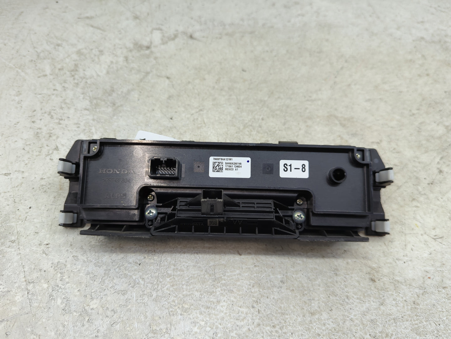2016-2021 Honda Civic Climate Control Module Temperature AC/Heater Replacement P/N:79600TBAA121M1 Fits OEM Used Auto Parts -