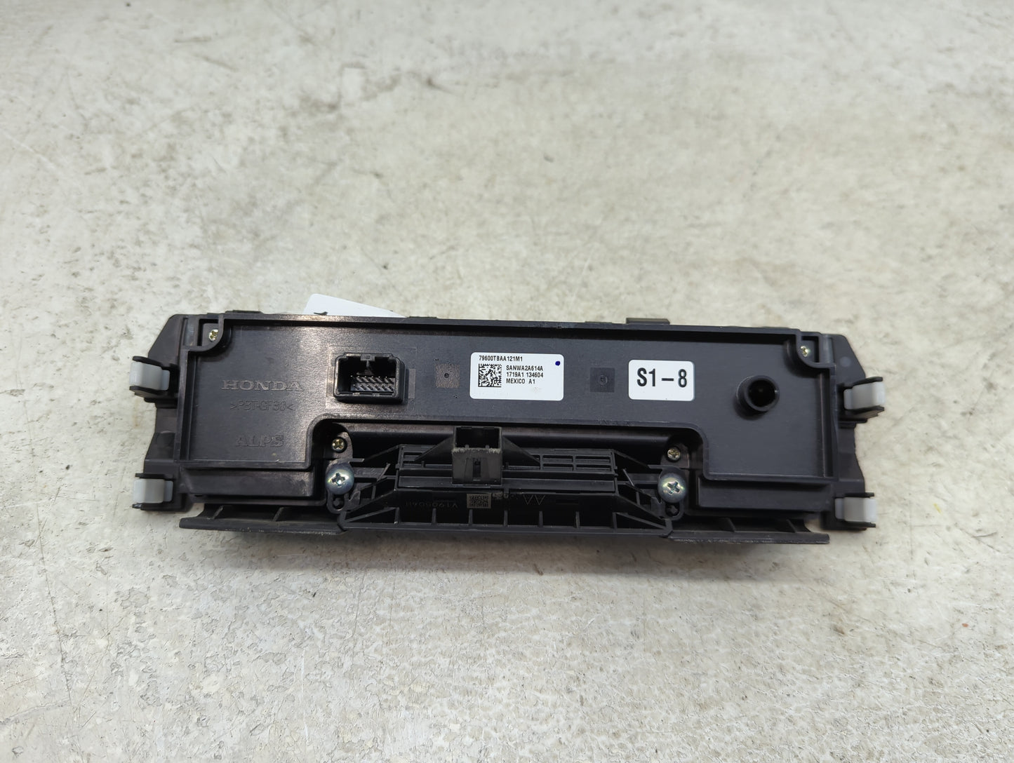 2016-2021 Honda Civic Climate Control Module Temperature AC/Heater Replacement P/N:79600TBAA121M1 Fits OEM Used Auto Parts -